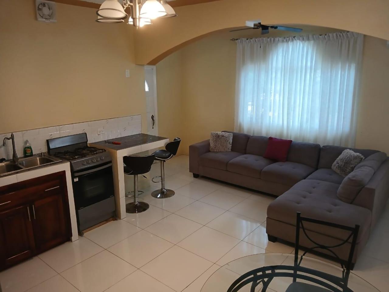 Runthings Hideaway Stay نيغريل المظهر الخارجي الصورة