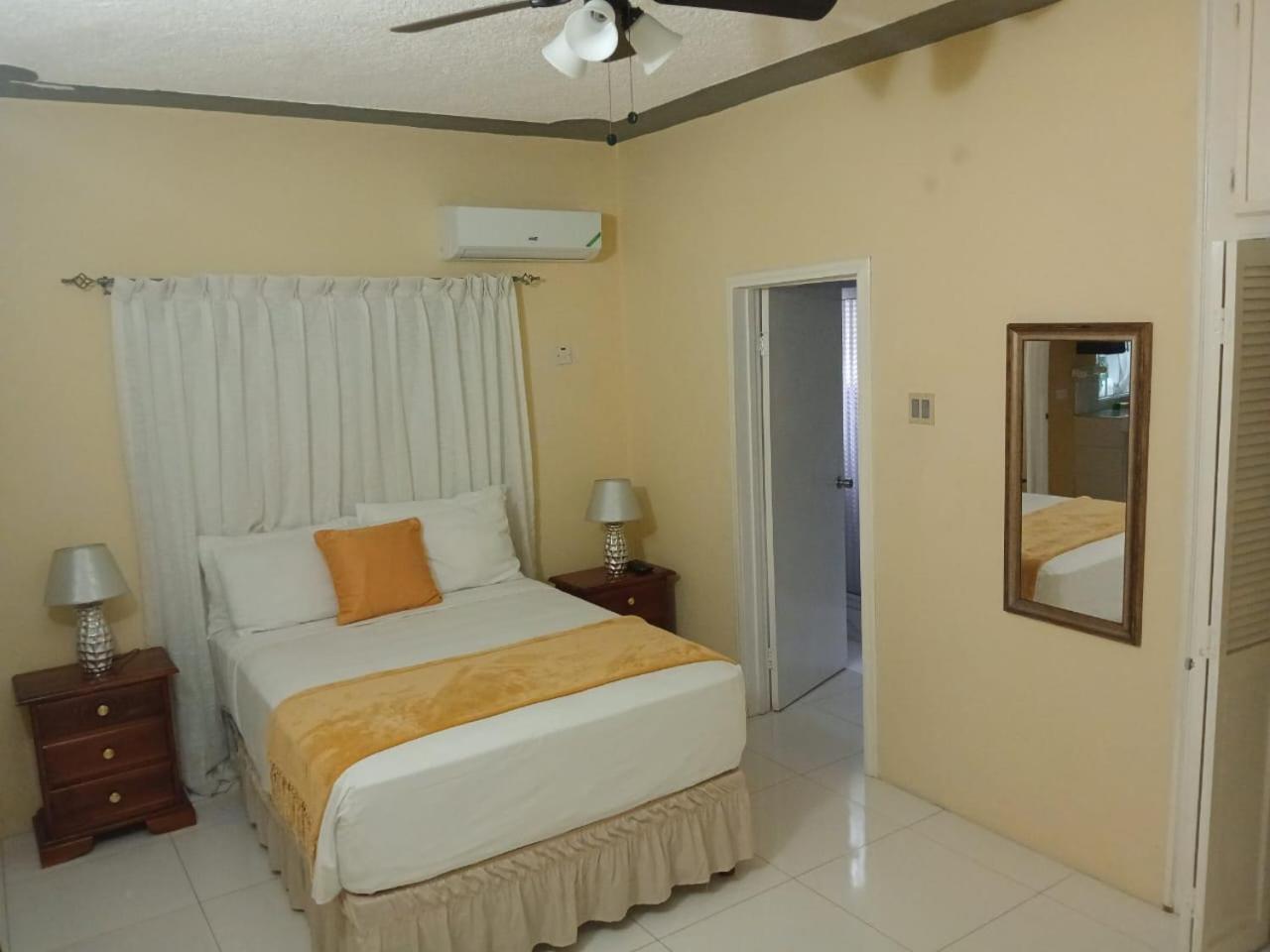 Runthings Hideaway Stay نيغريل المظهر الخارجي الصورة